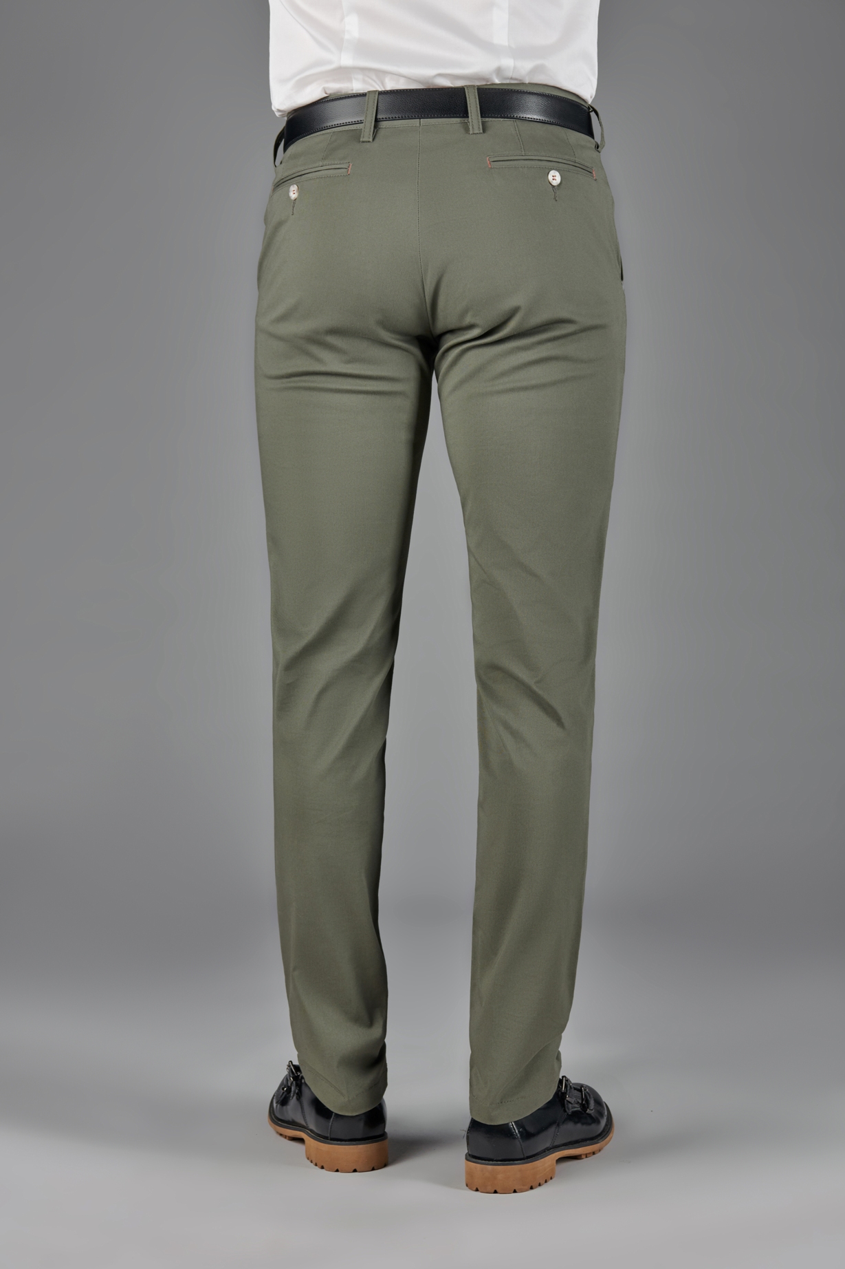 Хлопковые зеленые брюки чинос Slim Fit