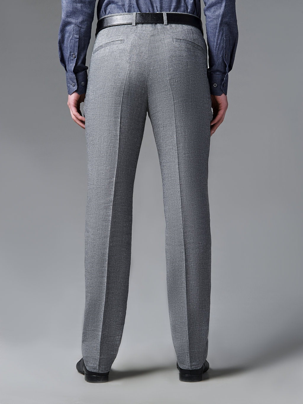 Костюмные льняные брюки из итальянской ткани Slim Fit