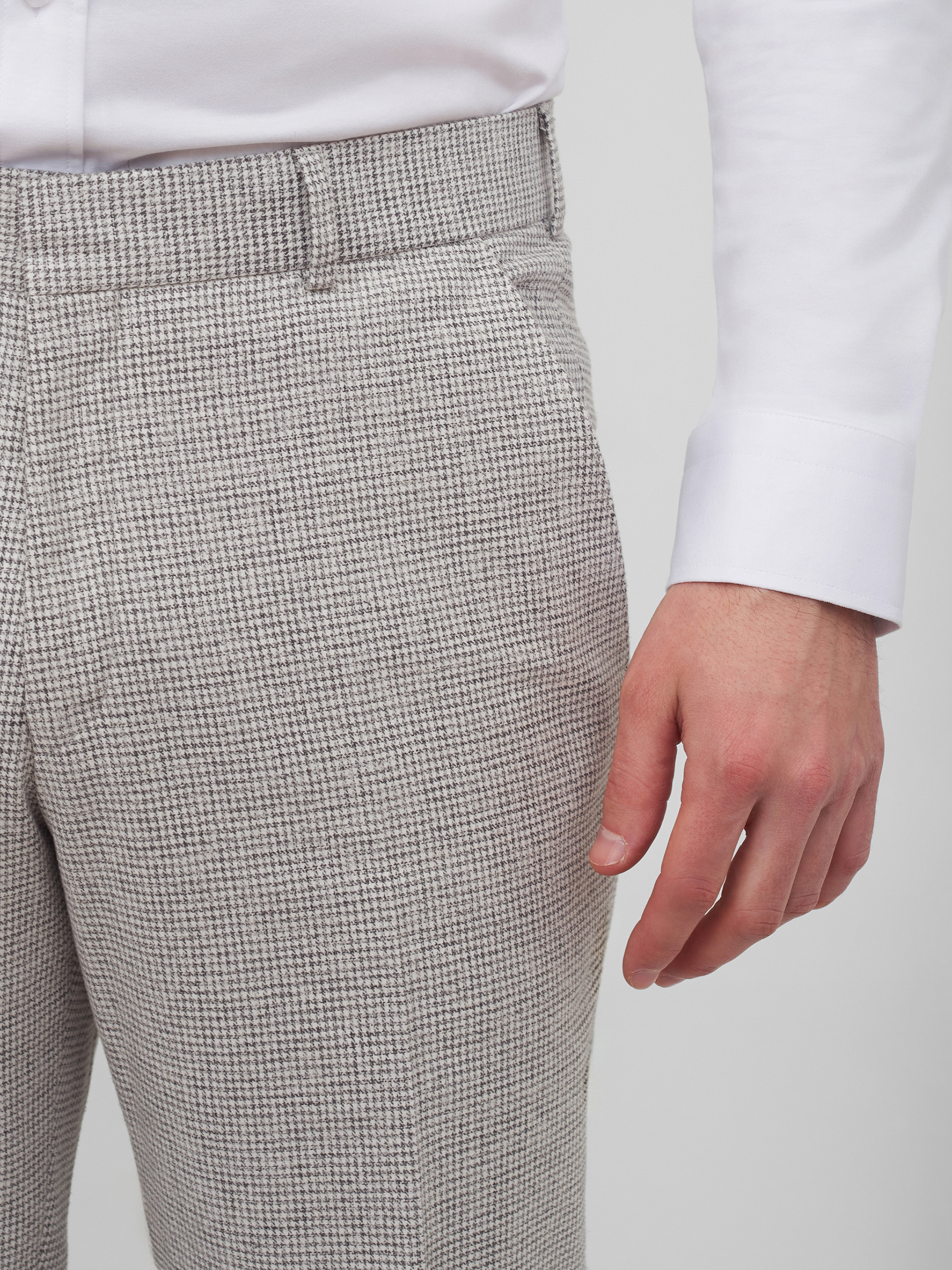 Костюмные брюки из хлопковой ткани Slim Fit