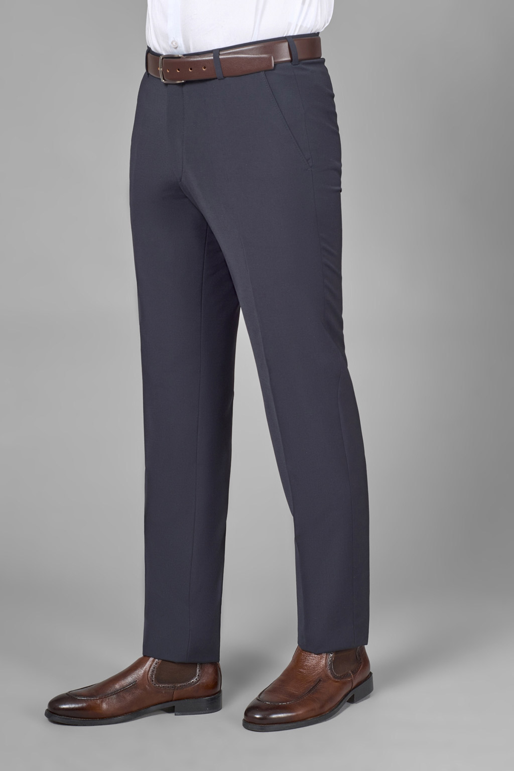 Костюмные брюки из тонкой шерстяной ткани Regular Fit