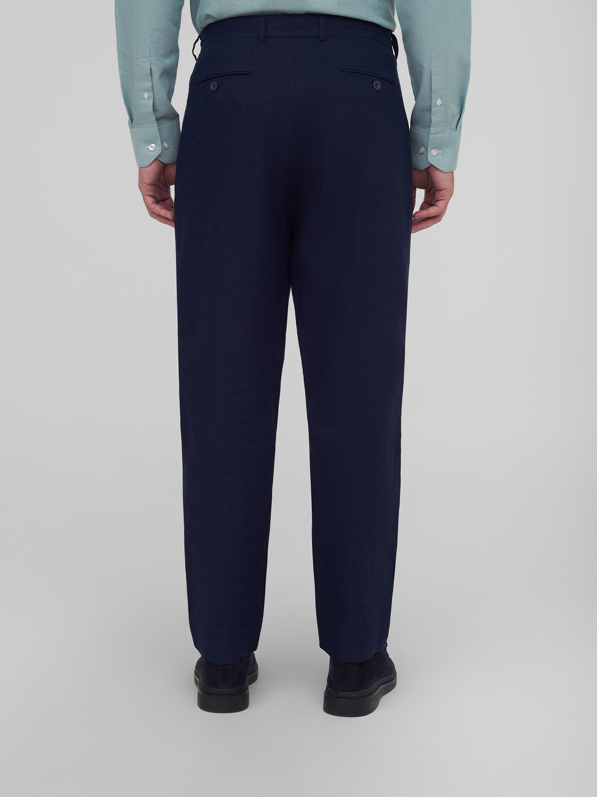 Костюмные брюки из хлопка и льна Regular Fit