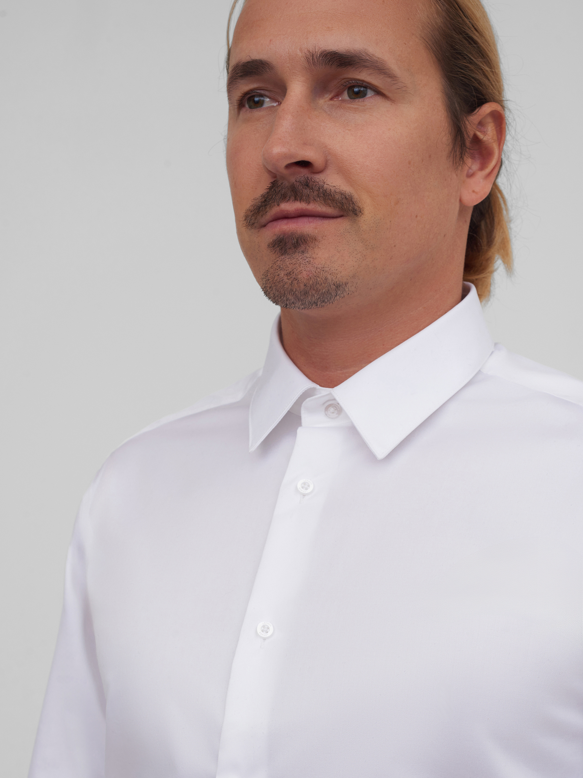Однотонная хлопковая рубашка Regular Fit