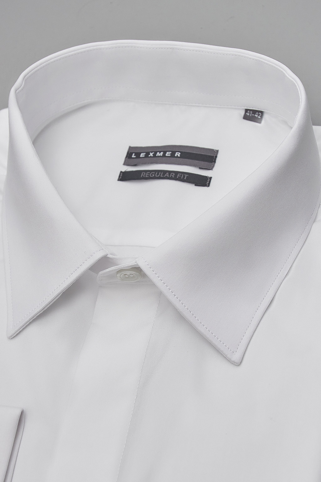 Белая рубашка с манжетами под запонки и потайной застежкой Regular Fit