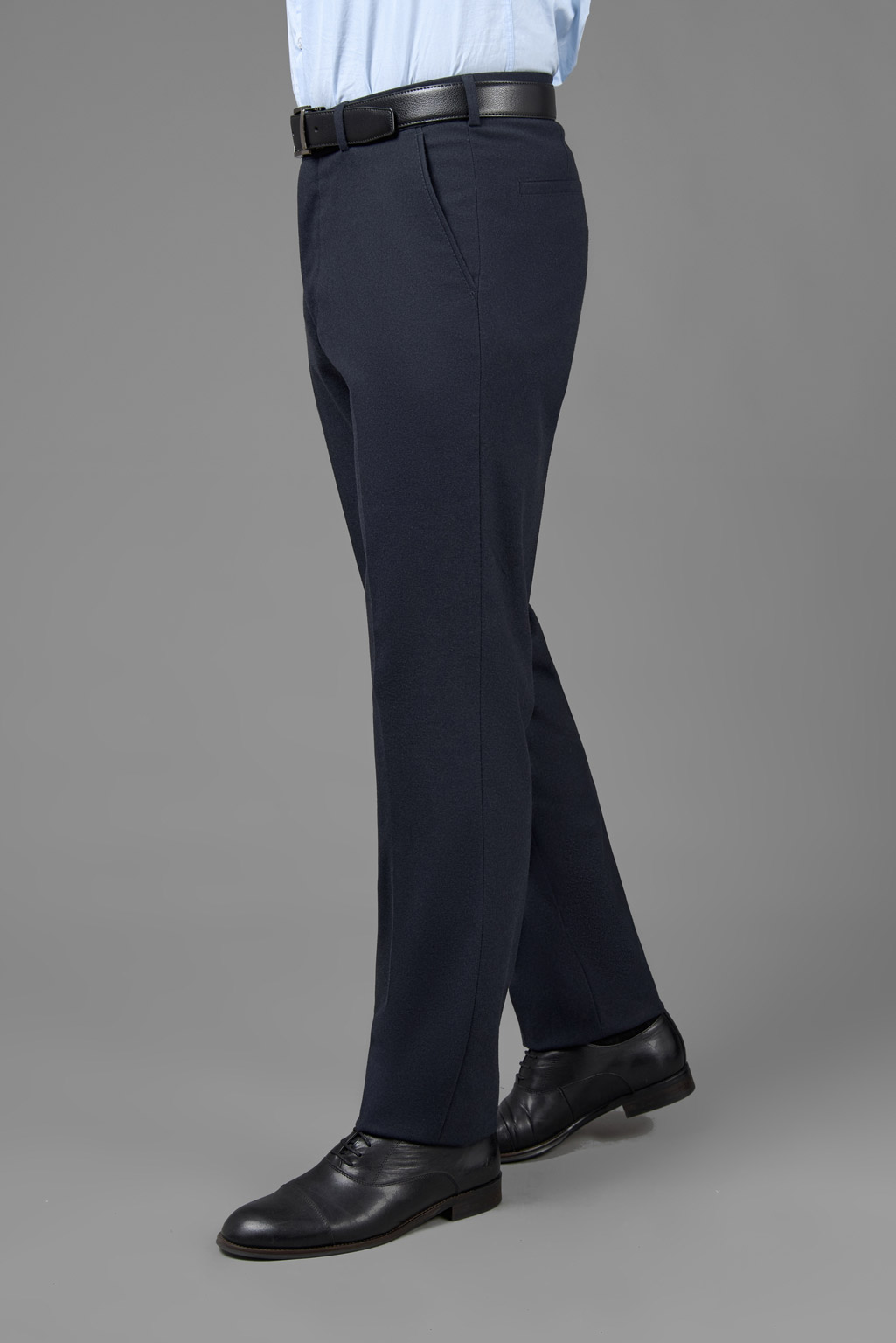 Классичсекие брюки из поливискозной ткани Slim Fit