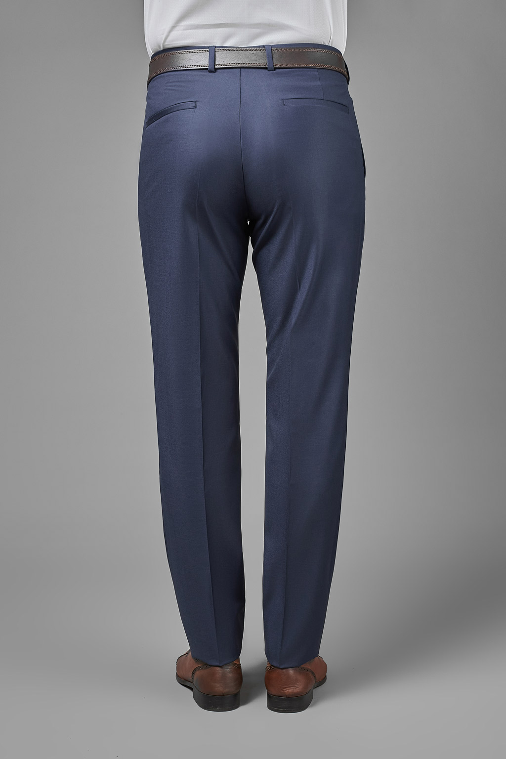 Костюмные брюки из итальянской ткани Vitale Barberis Regular Fit