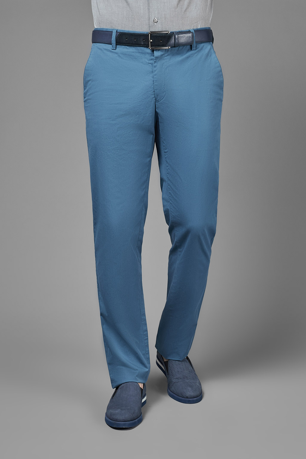 Хлопковые голубые брюки чинос Slim Fit
