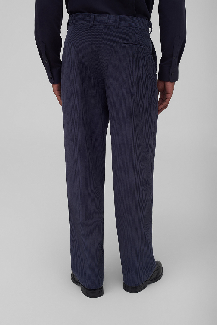 вельветовые брюки из хлопковой ткани Regular Fit