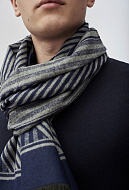Тонкий текстильный шарф