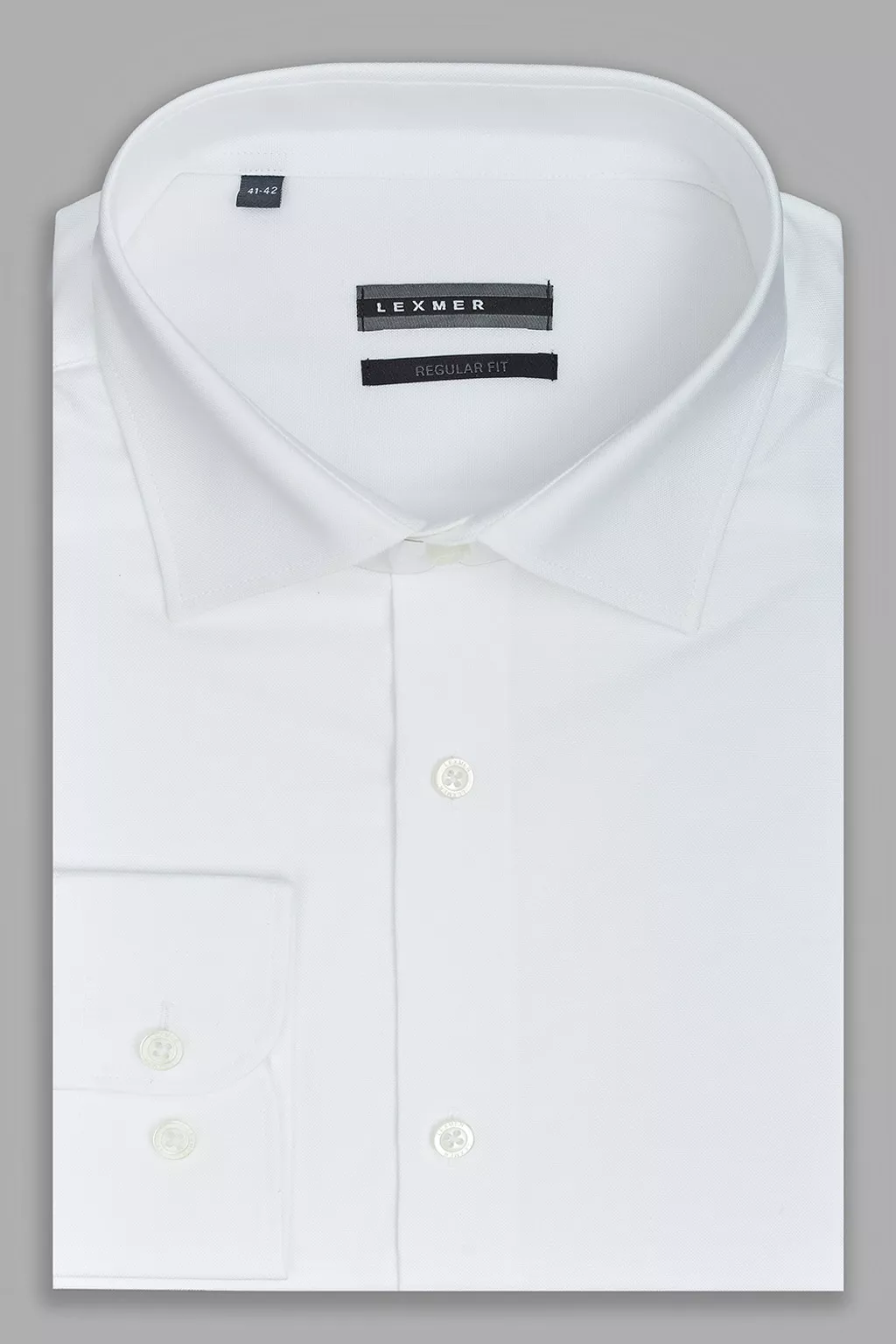 Белая рубашка из фактурной ткани Regular Fit