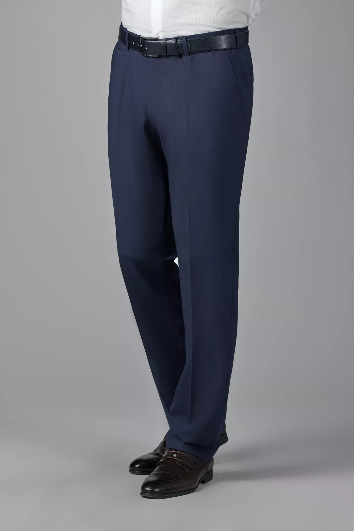Костюмные брюки из шерстяной ткани Regular Fit