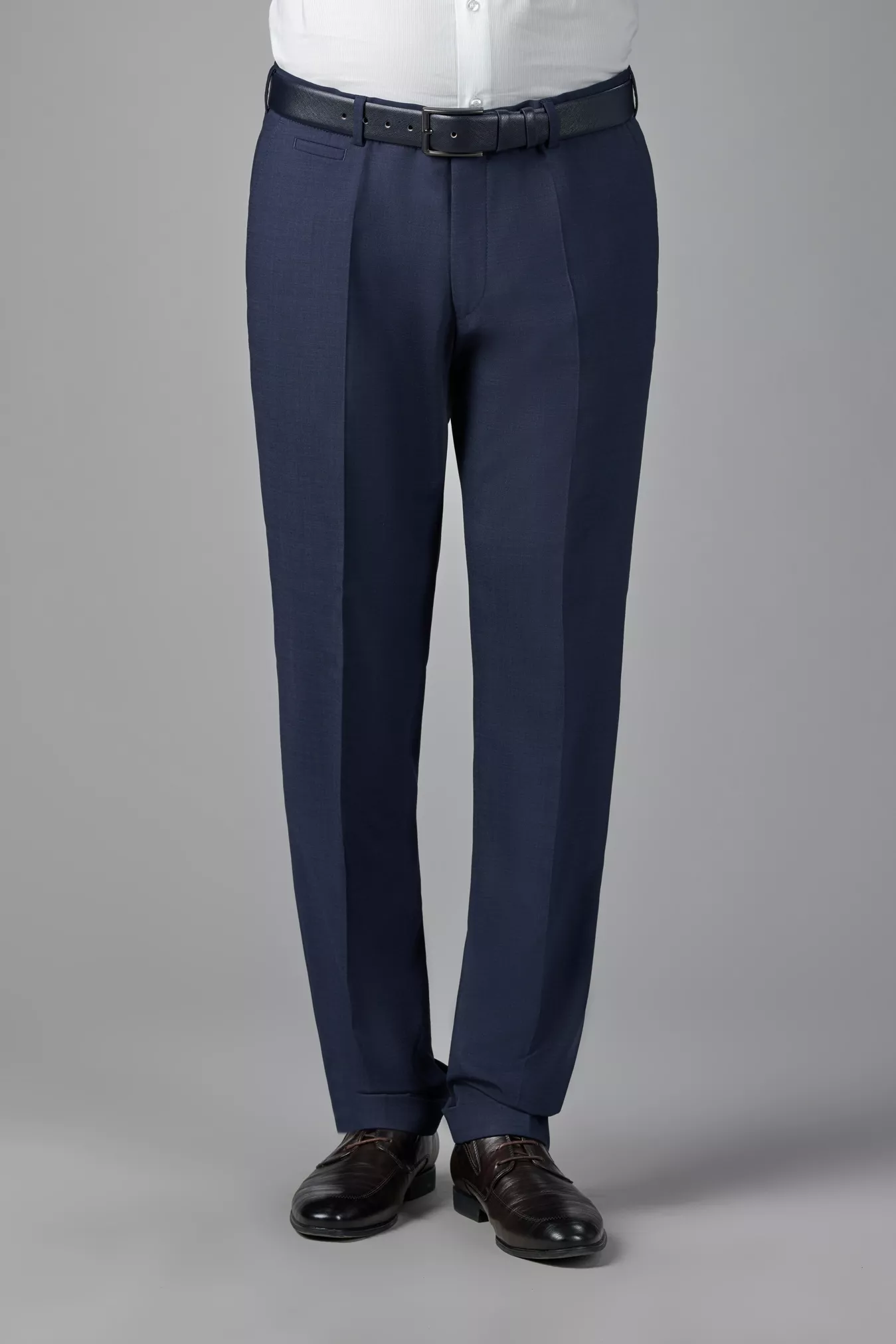 Костюмные брюки из шерстяной ткани Regular Fit