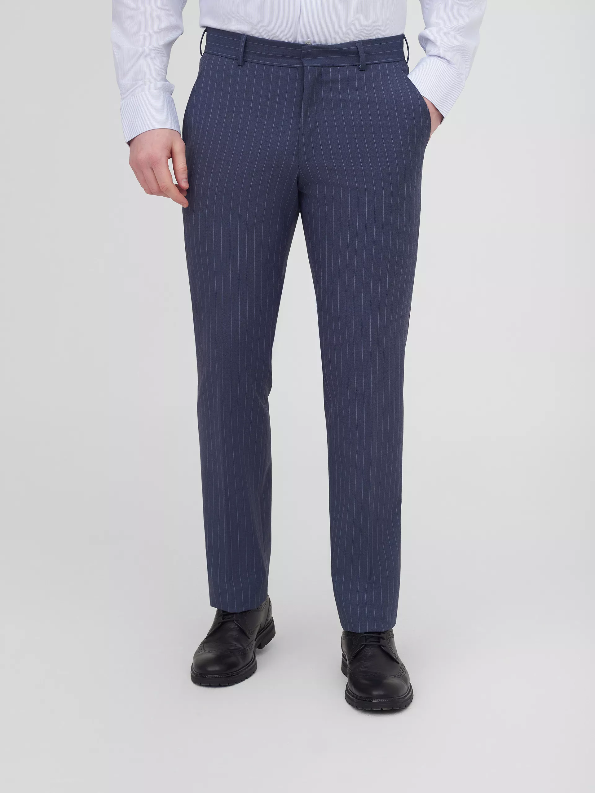 Синий костюм в полоску Slim Fit